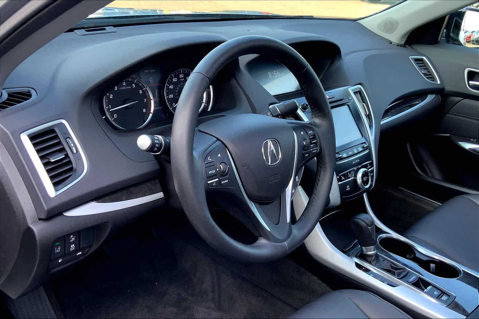 Used 2019 Acura TLX FWD image 17