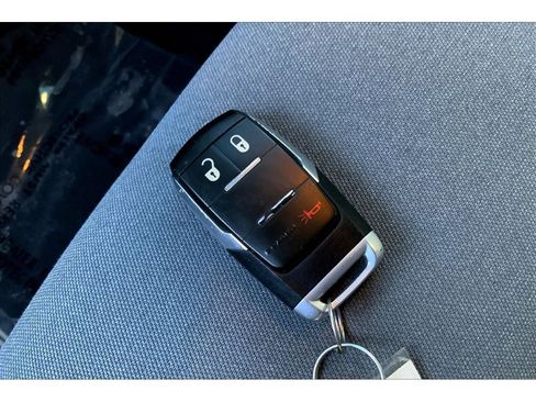 Used 2021 RAM 2500 Big Horn image 14