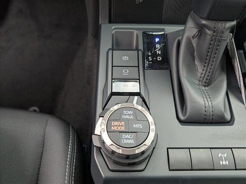 New 2024 Toyota Tacoma TRD Off-Road image 21