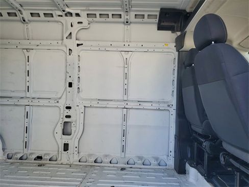 Used 2023 RAM ProMaster 2500 image 10