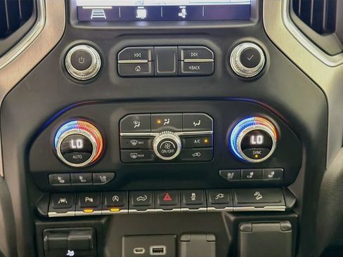 Certified 2019 GMC Sierra 1500 SLT w/ SLT Premium Plus Package AWD/4WD image 15
