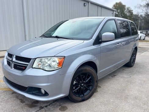 Used 2020 Dodge Grand Caravan GT image 1