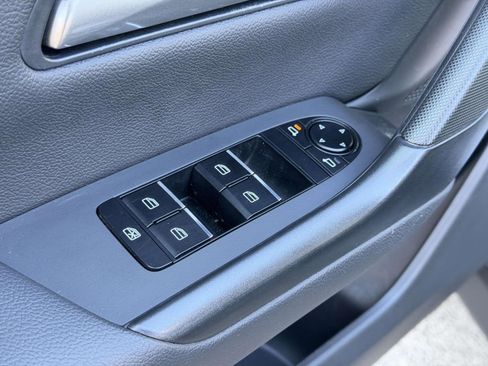 Used 2025 MAZDA CX-50 AWD 2.5 S w/ Preferred Package image 19