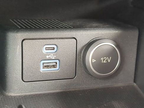 Used 2021 Ford Escape SE FWD image 21