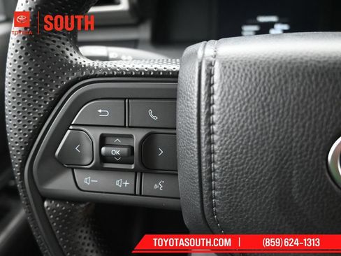 Used 2025 Toyota Tacoma SR RWD image 18