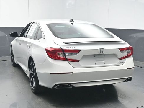 Used 2022 Honda Accord Sport image 6