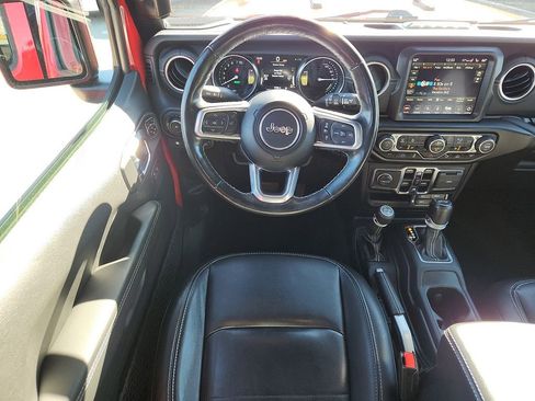 Used 2021 Jeep Wrangler Unlimited Sahara w/ Cold Weather Group image 10