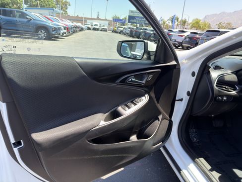 Used 2024 Chevrolet Malibu LT FWD image 22