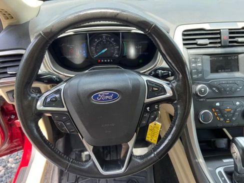 Used 2013 Ford Fusion SE image 14