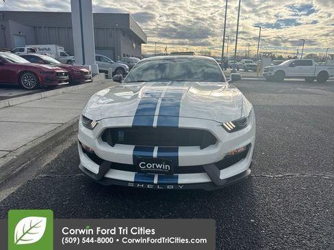 Used 2020 Ford Mustang Shelby GT350 w/ Technology Package image 5