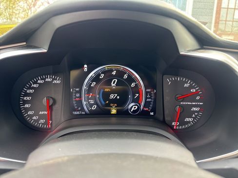 Used 2017 Chevrolet Corvette Grand Sport RWD image 17