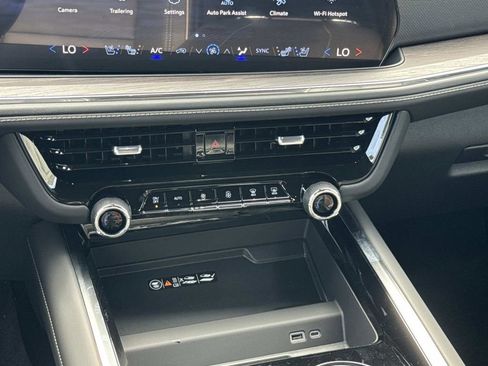 New 2026 Chevrolet Tahoe Premier image 14