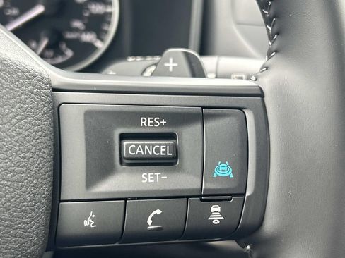 New 2026 Nissan Rogue SV FWD image 27