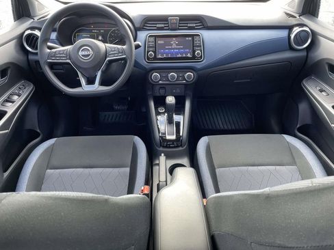 Used 2025 Nissan Versa SV w/ Trunk Package image 12