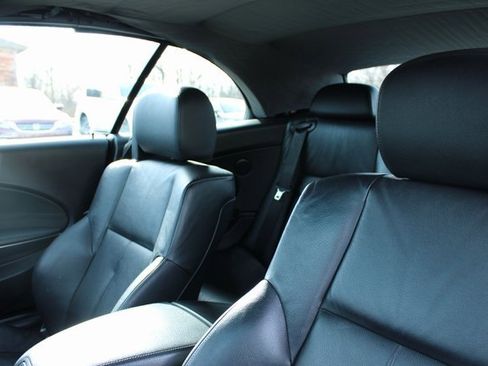 Used 2007 BMW 650i Convertible image 14