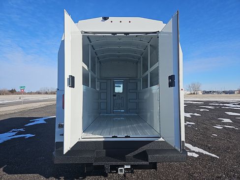 New 2024 Chevrolet Express 3500 w/ Power Convenience Package image 5