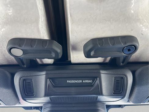New 2026 Jeep Wrangler Sport AWD/4WD image 31