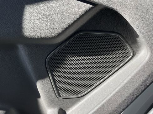 New 2026 Ford Transit 250 148 High Roof RWD image 19