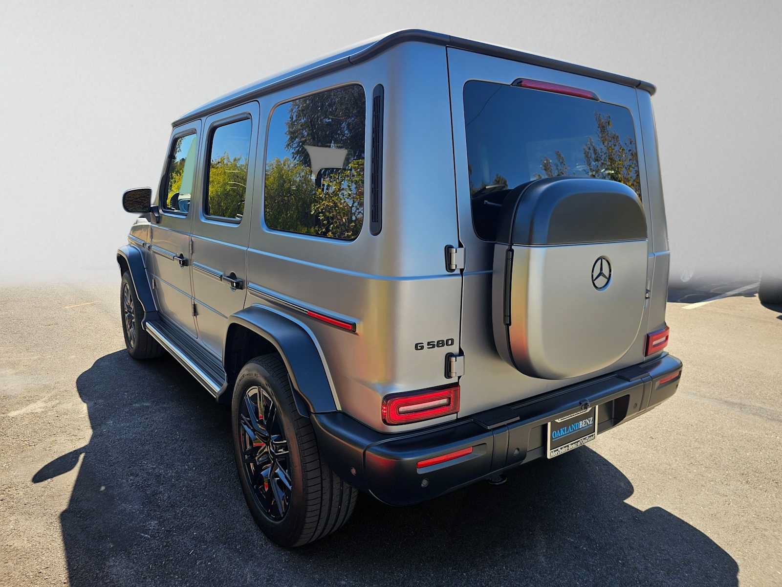 New 2027 Mercedes-Benz G 580 e image 5