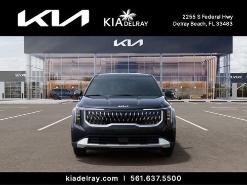 New 2026 Kia Carnival LX FWD image 2