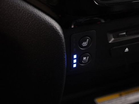 Used 2022 Honda Pilot Black Edition image 22