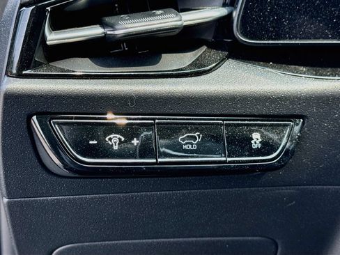 Certified 2023 Kia Niro Wind w/ Wind Preserve Package FWD image 13