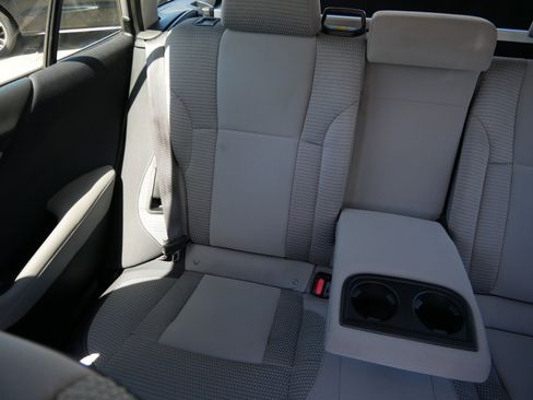 Used 2022 Subaru Outback Premium AWD/4WD image 12