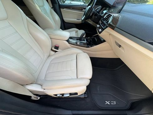 Used 2019 BMW X3 xDrive30i w/ Driving Assistance Package AWD/4WD image 9