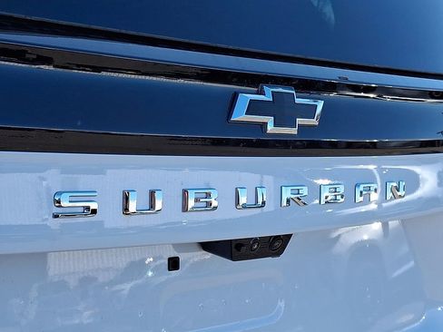 New 2026 Chevrolet Suburban High Country w/ Sun And Tow Package AWD/4WD image 22