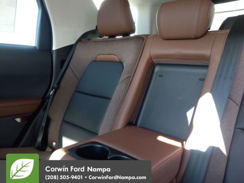 New 2025 Ford Bronco Sport Outer Banks image 25