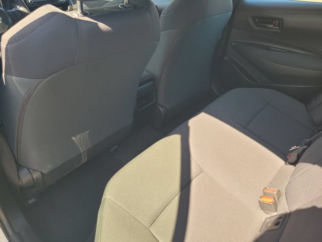 Used 2022 Toyota Corolla LE FWD image 14