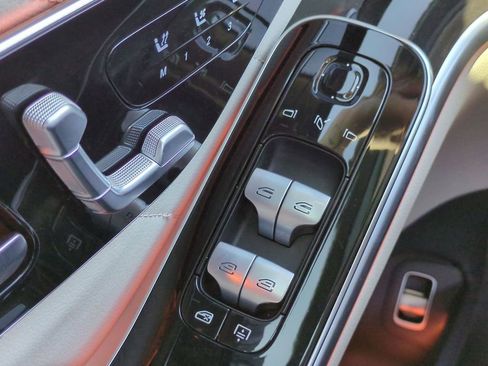 Used 2022 Mercedes-Benz S 580 S 580 image 24