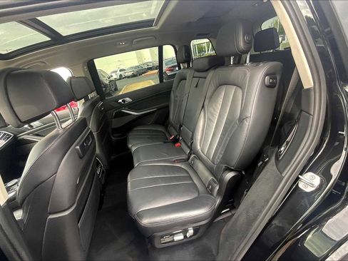 Used 2020 BMW X7 xDrive40i w/ Premium Package image 29