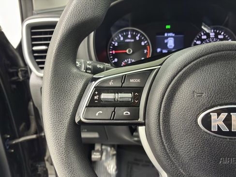 Used 2022 Kia Sportage LX image 23