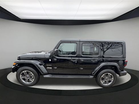 Used 2023 Jeep Wrangler Sahara w/ LED Lighting Group image 4