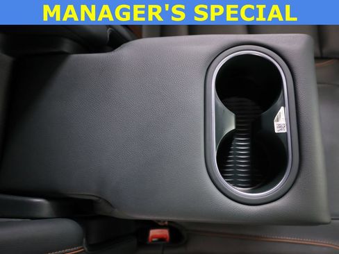 Used 2022 Genesis GV70 2.5T w/ Advanced Package AWD/4WD image 56