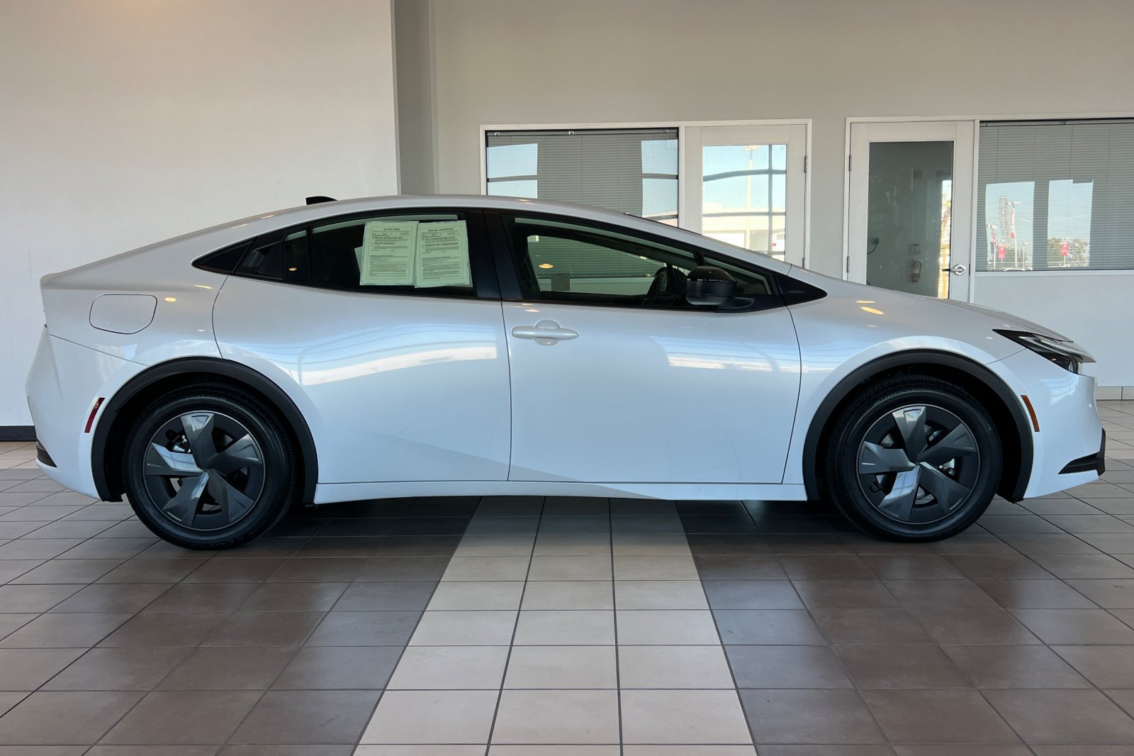 Certified 2026 Toyota Prius Plug-In Hybrid FWD image 3