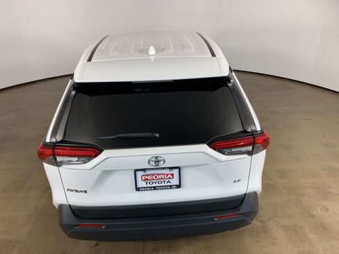 Used 2023 Toyota RAV4 LE FWD image 11