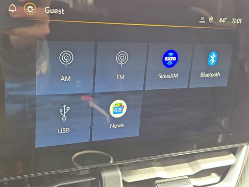 New 2026 Chevrolet Equinox LT w/ Safety and Technology Package image 30