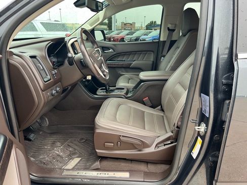 Used 2021 GMC Canyon Denali image 15