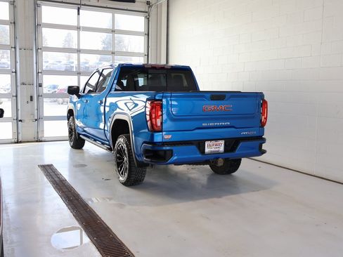 Certified 2022 GMC Sierra 1500 AT4X image 8