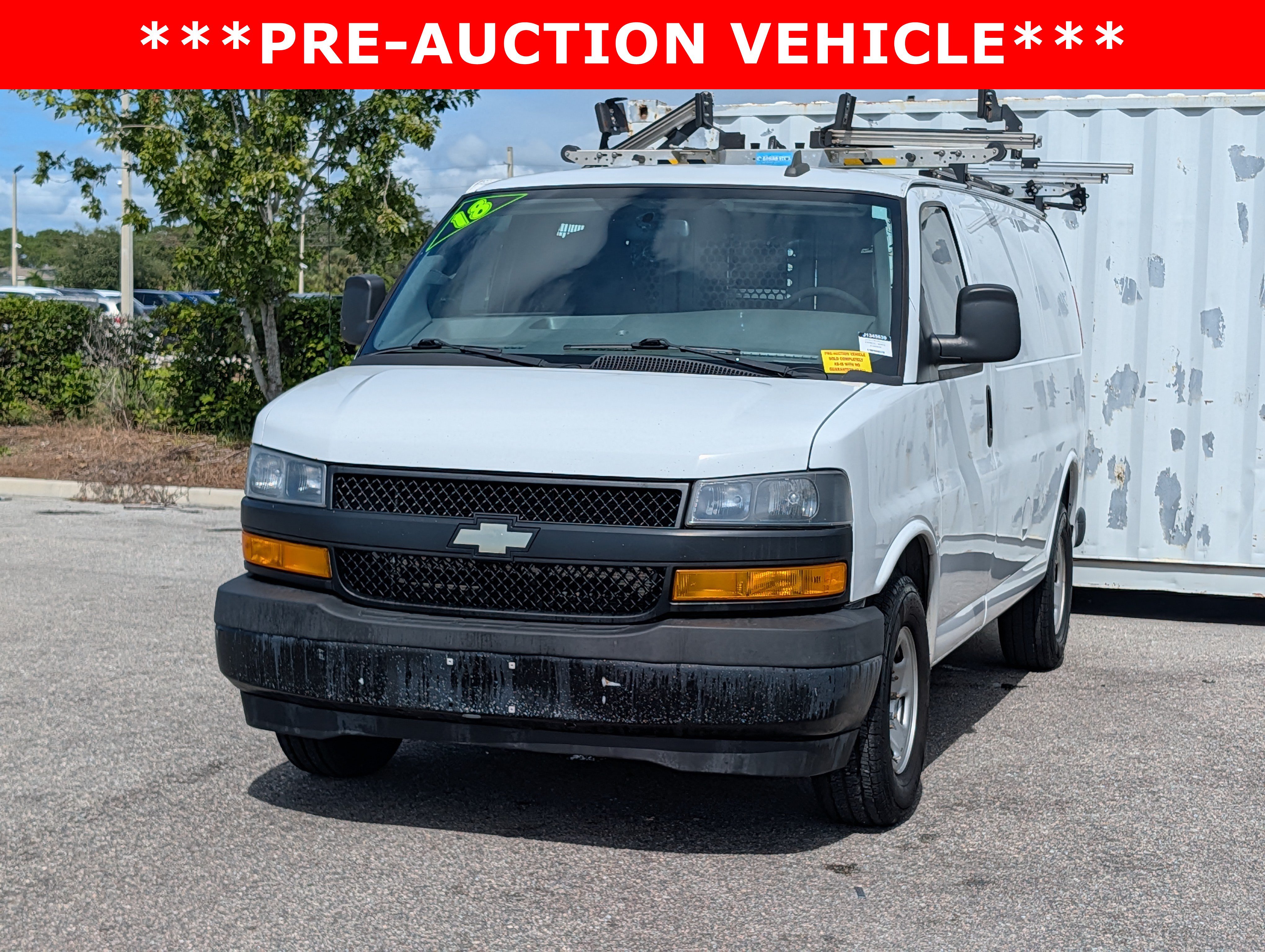 Used 2018 Chevrolet Express 2500 w/ Driver Convenience Package RWD image 8