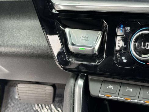 Used 2023 GMC Sierra 1500 Denali AWD/4WD image 6