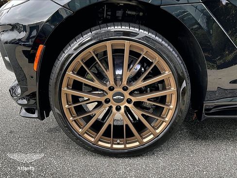 New 2026 Aston Martin DBX 707 image 10