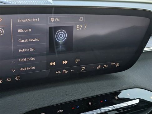 New 2025 Buick Enclave Sport Touring w/ Power Package image 23