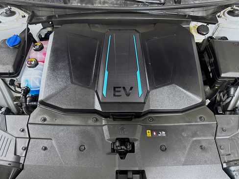 Used 2023 Hyundai Ioniq 5 SEL w/ Cargo Package image 39