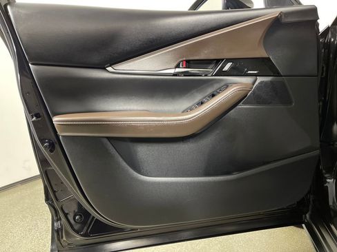 Used 2022 MAZDA CX-30 2.5 Turbo w/ Premium Plus Pkg image 17