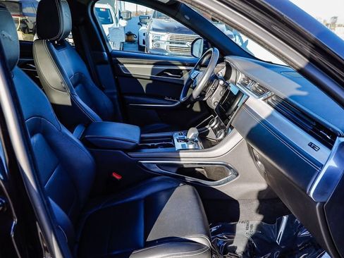 Used 2024 Jaguar F-PACE R-Dynamic S image 21