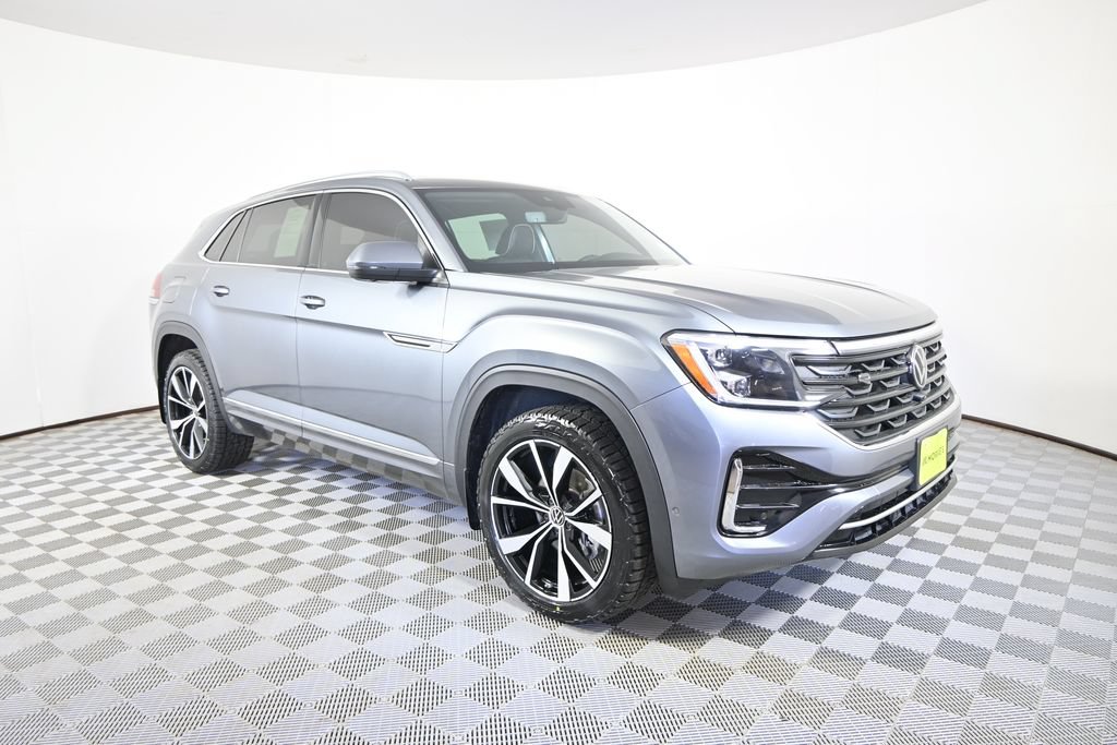 Used 2024 Volkswagen Atlas Cross Sport SEL Premium R-Line AWD/4WD image 9