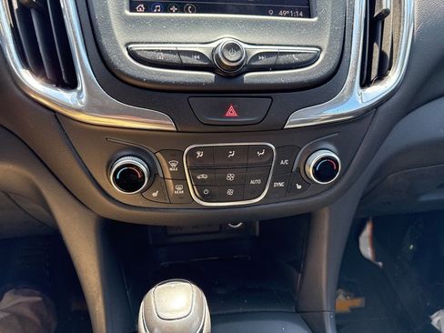 Used 2020 Chevrolet Equinox LT w/ Sport Edition image 26